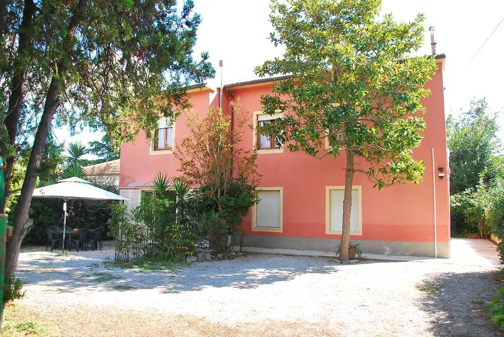 Appartamenti Mare Marina di Campo 0*,  İtalya